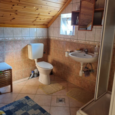 Fürdőszoba - Felső szint