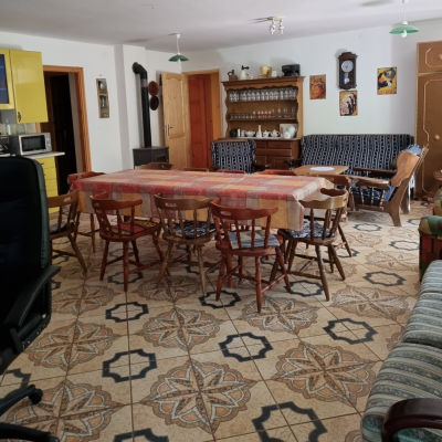 Közös tér, konyhával - Első szint